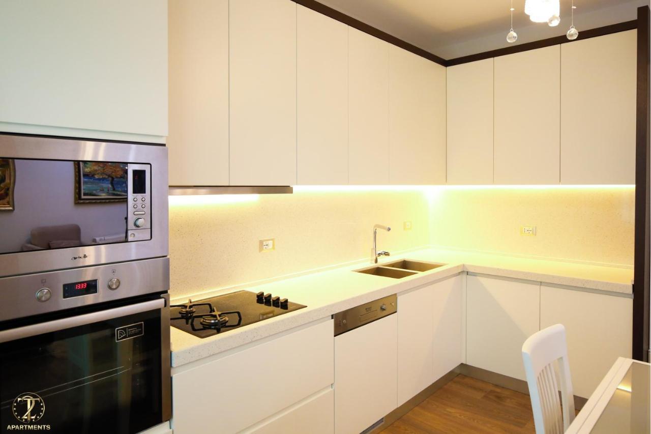 T2 City Apartments Влёра Экстерьер фото