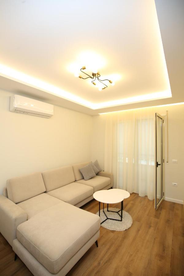 T2 City Apartments Влёра Экстерьер фото