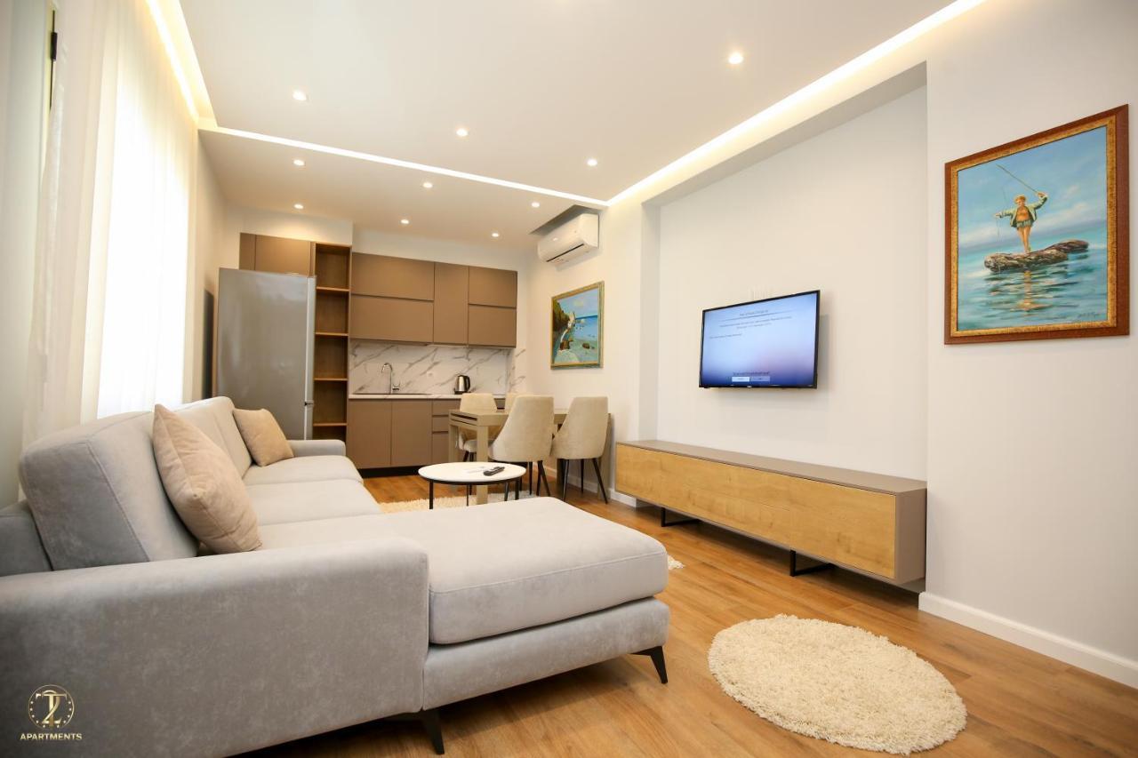 T2 City Apartments Влёра Экстерьер фото